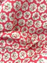 Vintage Top Güllü Narçiçeği Zeminli Çiçekli Kumaş