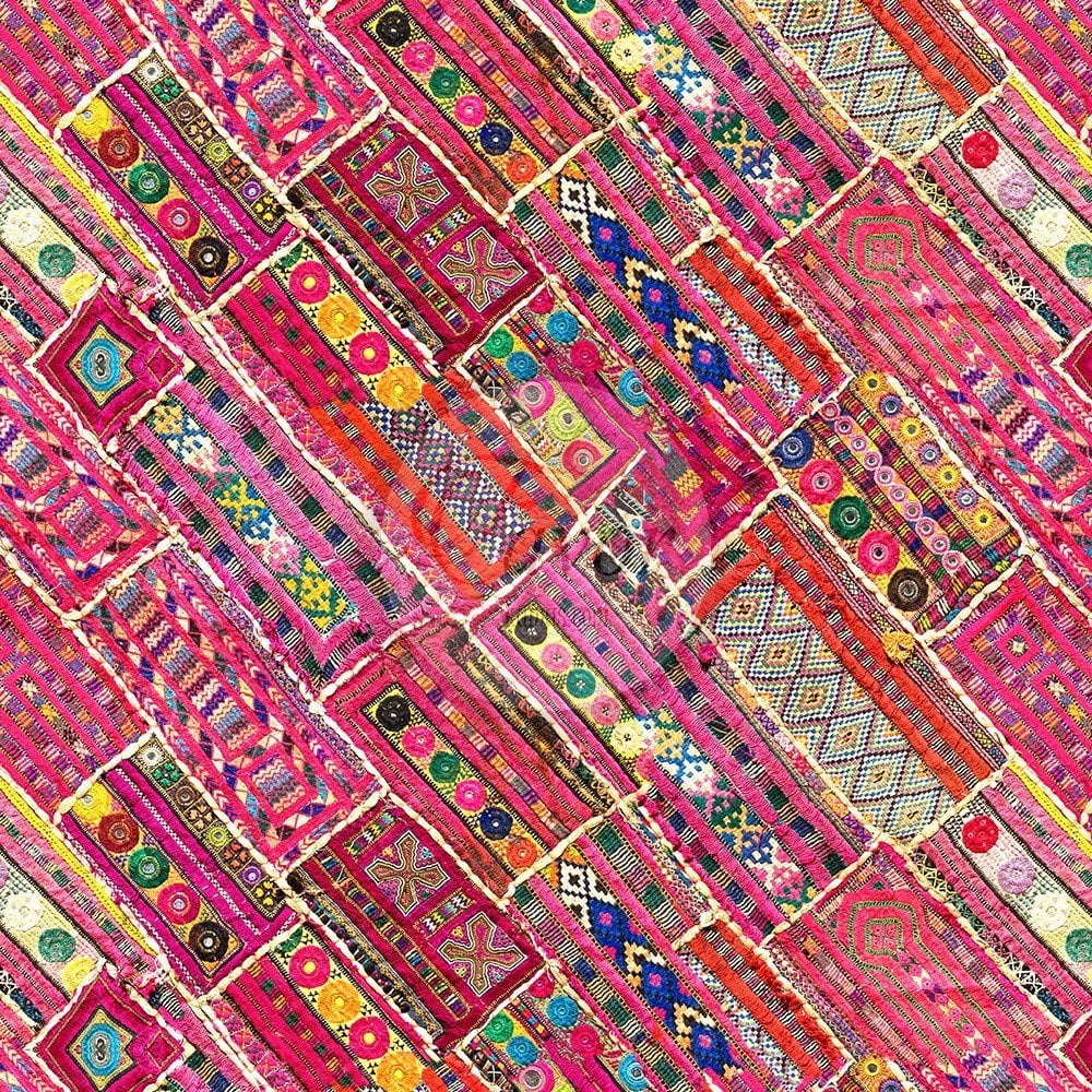 Pembe Kilim Desenli Kumaş