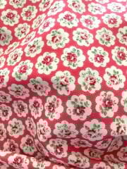 Vintage Top Güllü Narçiçeği Zeminli Çiçekli Kumaş