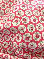 Vintage Top Güllü Narçiçeği Zeminli Çiçekli Kumaş