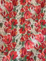 Mektup ve Kırmızı Çiçek Desenli Kumaş