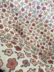 Soft Renkli Çıtır Çiçek Desenli Kumaş