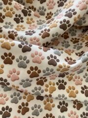 3D Nakış Patiler Desenli Kumaş