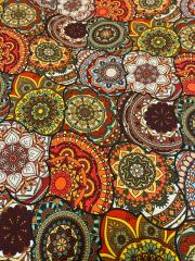 Kahverengi Mandala Desenli Kumaş