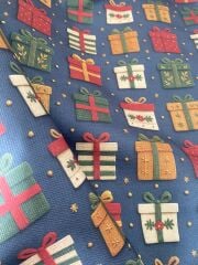 Yılbaşı Hediyeleri Desenli Kumaş