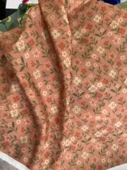 Romantik Retro Düş Çiçekleri Desenli Kumaş