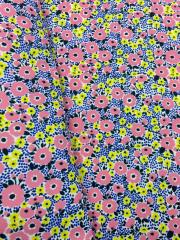 sari-pembe-cicek-desenli-kumas