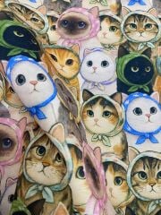 Fularlı Kedicikler Desenli Kumaş