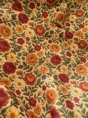 Retro Gül Bahçesi Desenli Kumaş