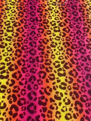 Pembe Şeritli Leopar Desenli Kumaş