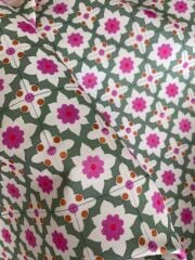 Adaçayı Yeşili Bahçesi Desenli Kumaş