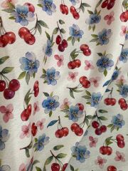 Suluboya Kiraz Ve Çiçek Desenli Kumaş