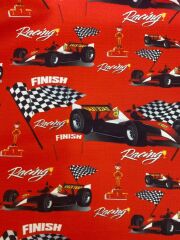 Yarış Arabalı Kırmızı Zemin Desenli Kumaş