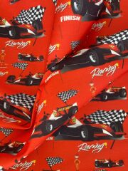 Yarış Arabalı Kırmızı Zemin Desenli Kumaş