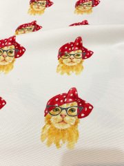 Gözlüklü Kedi Desenli Kumaş 3
