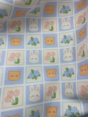 Kareli Tavşan Ve Ayıcık Desenli Kumaş