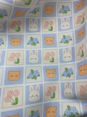 Kareli Tavşan Ve Ayıcık Desenli Kumaş